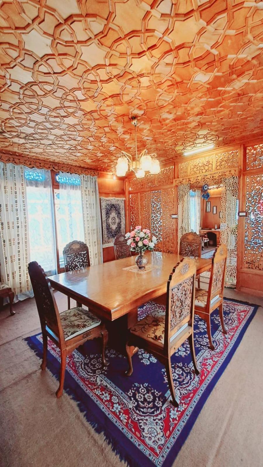 New Lakes Crown Group Of Houseboats Srīnagar エクステリア 写真